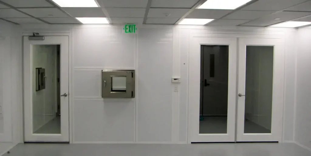 Why Choose Us as Your Cleanroom Door Manufacturer in China？