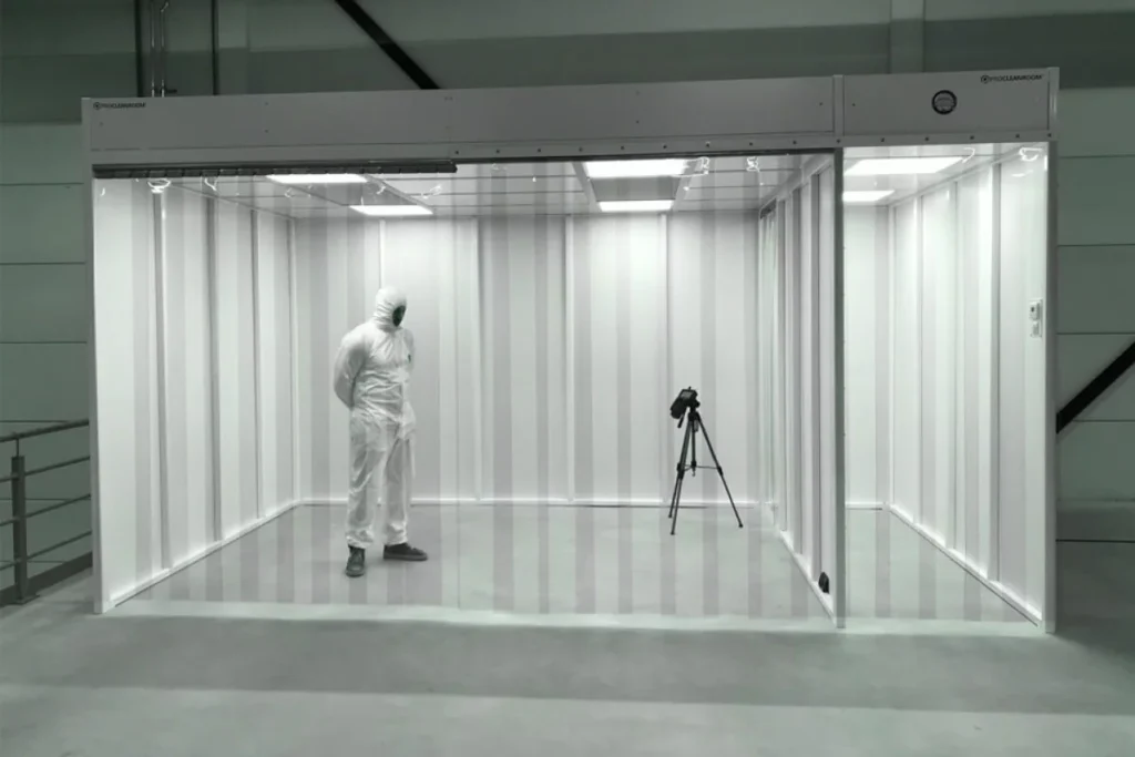 What are the advantages of softwall cleanrooms